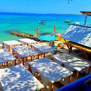  Hostal Oasisbluecartagena Colombia